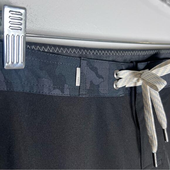 NEW Vuori Cruise Boardshort in Black sz 34 - Picture 6 of 8